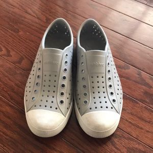 Grey Natives men’s 6 women’s 8